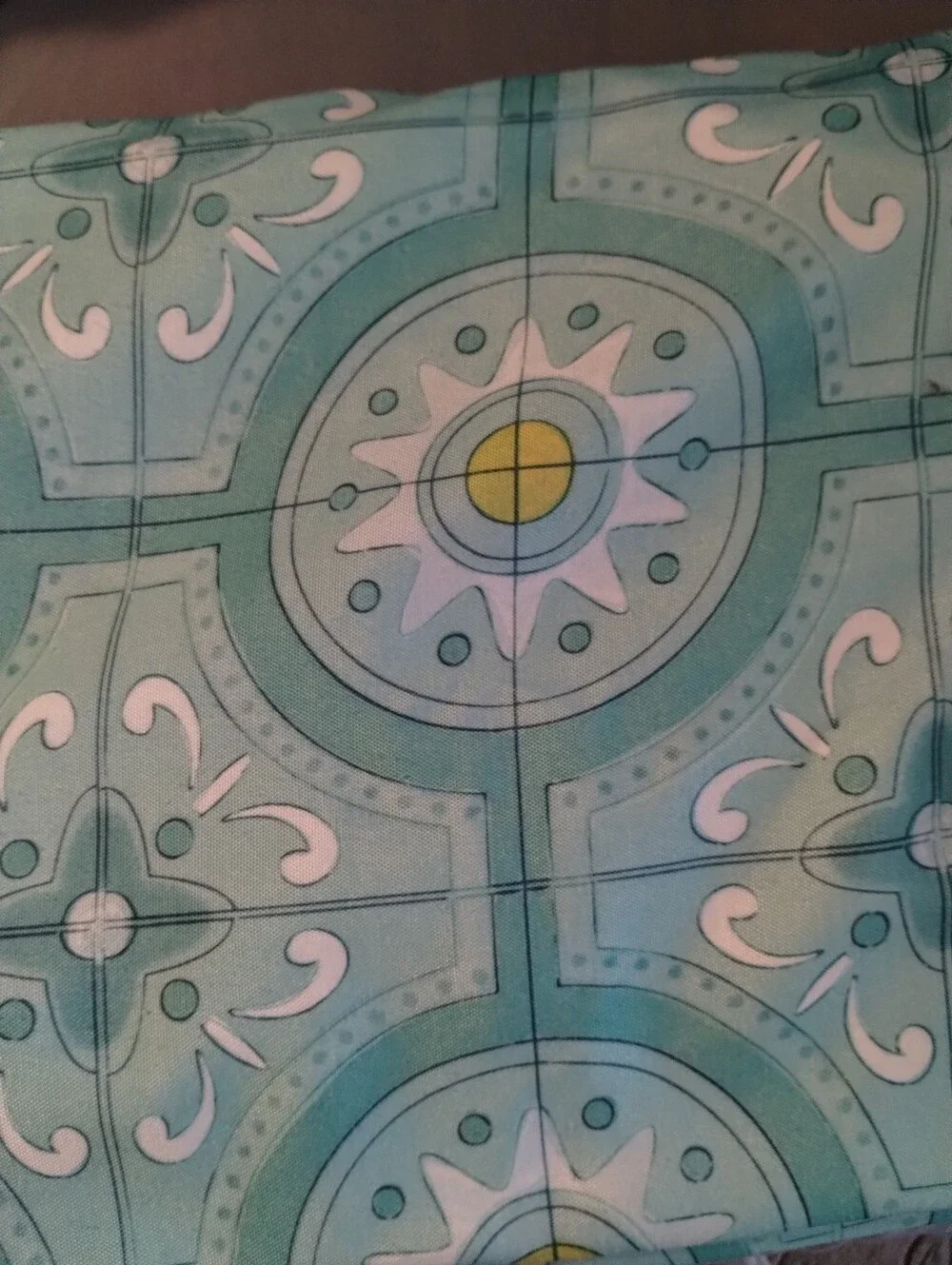 Bobby Flay Green Geometric Tablecloth Sz 58 By 76